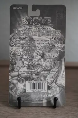 2002 Yugioh LOD 1st Edition Legacy of Darkness Blister Pack Sealed TCG - Image 2