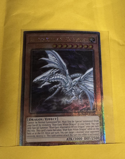 Blue-Eyes Alternative White Dragon Yugioh RA02-EN010 NM Trading Card - Image 1