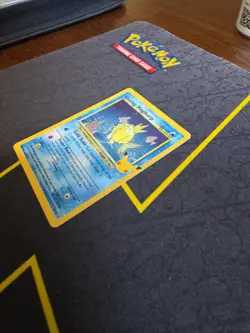 Pokemon TCG Shining Magikarp Celebrations Classic Collection Near Mint Condition - Image 4