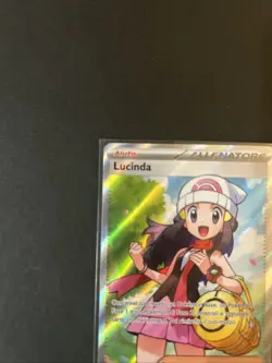 🇮🇹Pokemon LUCINDA 118/094 Fiamme Spettrali PFL Full Art Holo ITA Near Mint - Image 4