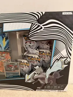 Pokemon TCG Black Bolt & White Flare Unova Heavy Hitters Premium Collection - Image 5