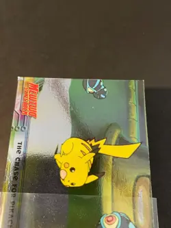 Topps Pokemon The Chase For Pikachu #28 Mewtwo Strikes Back Blue Logo Foil LP/MP - Image 3