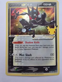 Pokemon TCG Greninja Gold Star SWSH144 25th Celebrations Promo NM / Mint - Image 1