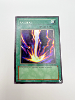 Vintage Yu-Gi-Oh! Raigeko (LOB-053 Unlimited Super Rare) 2002 Light Play - Image 1