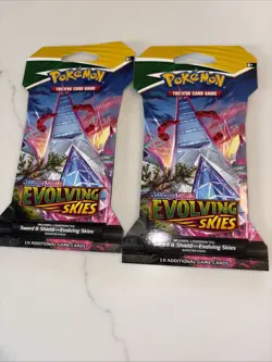 X2 Pokemon TCG: Sword & Shield - Evolving Skies Sleeved Booster Pack - Image 2