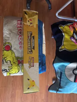 Pokemon TCG: Celebrations Special Collection Box [Pikachu V-Union, 50 Cards]... 820650809156 - Image 3