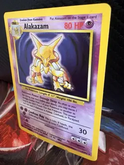 Alakazam 1/102 Base Set Holo LP+/NM- Vintage WOTC Pokemon Card 1999 - Image 3