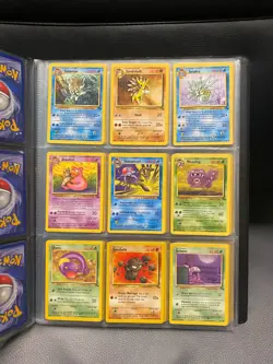 Part Complete Fossil and Jungle Sets Pokemon Cards Collection Bundle 1999 WOTC - Image 3