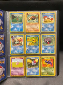 Part Complete Fossil and Jungle Sets Pokemon Cards Collection Bundle 1999 WOTC - Image 5