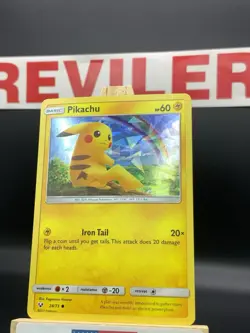 Pokemon Pikachu Shining Legends Cracked Ice Holo 28/73 HP60 Card 2017 - LP - Image 3