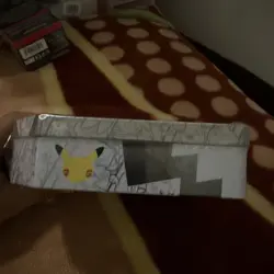 POKEMON TCG Celebrations 25th Anniversary - Lance's Charizard V Large Tin SEALED - Image 3