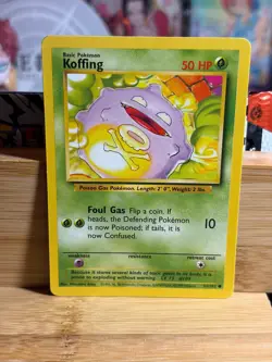 KOFFING 51/102 Base Set Unlimited Common Pokemon TCG Lightly Played - Image 1
