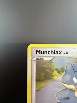 Pokemon TCG Munchlax 33/130 Diamond and Pearl 2007 - Image 3