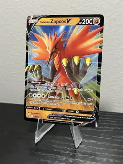 Pokemon Galarian Zapdos V Ultra Rare Holo 080/198 Chilling Reign 200 HP - Image 2
