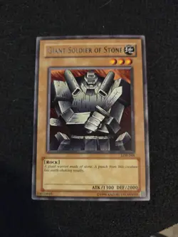 GIANT SOLDIER OF STONE MONSTER LOB-068 UNLIMITED EDITION RARE YUGIOH - Image 1