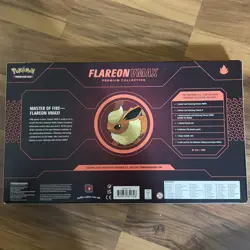 Pokemon Eeveelution Vmax Premium Collection Vaporeon Flareon Jolteon Set of 3 - Image 5