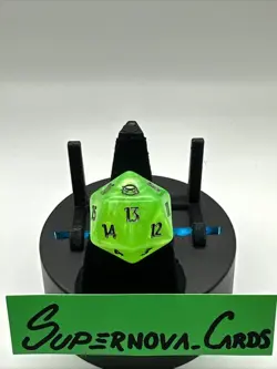 x1 Magic the Gathering: Teenage Mutant Ninja Turtles Oversize D20 Spindown - Image 1