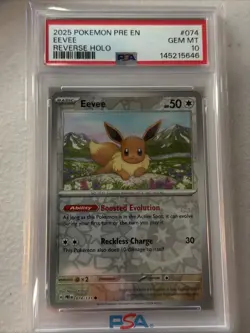 2025 POKEMON PRE EN-PRISMATIC EVOLUTIONS REVERSE HOLO #074 EEVEE PSA 10 - Image 1