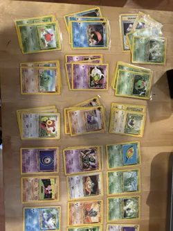 Pokemon WOTC Neo Series Non Holo Lot, Some 1st Editions and Rares 100+ Cards - Image 2