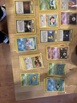 Pokemon WOTC Neo Series Non Holo Lot, Some 1st Editions and Rares 100+ Cards - Image 4