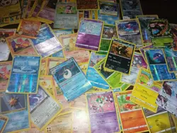 385 Pokemon Card Bulk Lot – Vintage 90s, 2010s 2022 – Holos/EX – Storage Locker - Image 4