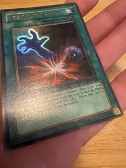 Yu-Gi-Oh! Premature Burial PSV-037 Holo Effect Pharaoh's Servant 1st Edition Ko… - Image 5