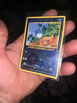 Pokemon Marill 11/18 Southern Islands 2007 Reverse Holo With Swirl - Image 3