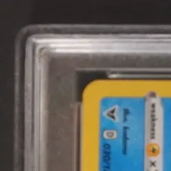 2021 POKEMON SWSH VIVID VOLTAGE COLL. CHEST PROMO #030/185 VAPOREON COSMOS HOLO - Image 3