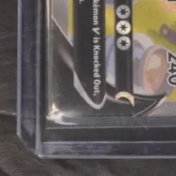 2021 POKEMON SWORD & SHIELD BATTLE STYLES #155/163 TYRANITAR V ALTERNATE ART - Image 4