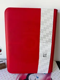 Ultra Pro: Pokemon Charizard 9-Pocket Zippered Binder - Image 3