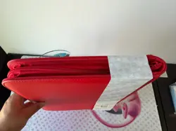 Ultra Pro: Pokemon Charizard 9-Pocket Zippered Binder - Image 4