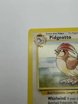 Pokemon TCG Pidgeotto 22/102 Rare Base Set Unlimited WOTC - Image 3
