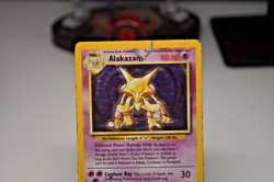 Pokemon TCG Alakazam Base Set 1/102 Holo 1999 Wizards Base Set, Damaged, DMG - Image 3