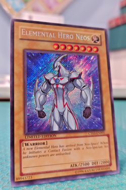 Elemental HERO Neos CT03-EN001 limited edition - Secret Rare - LP - Image 2
