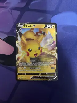 Pikachu V 043/185 Swsh04: Vivid Voltage Holo Pokemon Card TCG - Image 1