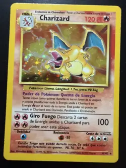 Pokemon TCG Charizard Base Set Holo Card 4/102 Spanish Edition - Image 1