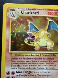 Pokemon TCG Charizard Base Set Holo Card 4/102 Spanish Edition - Image 2