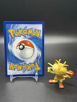 Morpeko SWSH031 SWSH: Sword & Shield Promo Cards Holo - Image 2