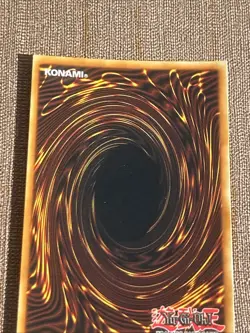 Dark Magician Girl YGLD-ENB03 YuGiOh! Ultra Rare Near Mint Unlimited NM - Image 4