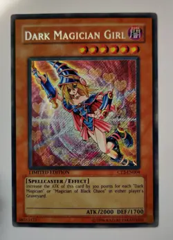 Dark Magician Girl CT2-EN004 Secret Rare Limited Edition 2005 Collectors Tin LP - Image 1