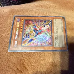 Konami Dark Magician Girl CT2-EN004 Secret Rare Foil Limited Edition Spellcaster - Image 2
