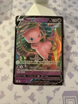 Mew V 113/264 Fusion Strike NM Full Art Ultra Rare Pokemon Card - Image 1