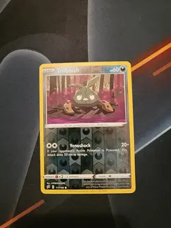 1x Trubbish 168/264 REVERSE HOLO Fusion Strikes Pokemon TCG Card NM - Image 1