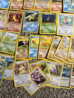 Pokemon TCG - 100 Card Mixed WOTC Lot (Jungle, Neo, Base Set, Rocket, Etc.) - Image 3