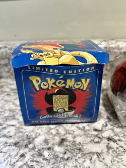 23K Gold Plated CHARIZARD Trading Card 1999 Burger King Pokemon Ball NEW SEALED - Image 2
