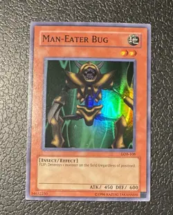 Yugioh Man-Eater Bug LOB-108 Super Rare LP - Image 1