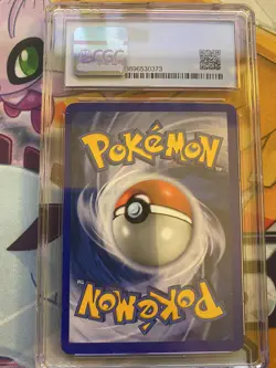 CGC 8.5 NM/Mint+ Golem Reverse Holo 14/165 Expedition Pokemon - Image 2