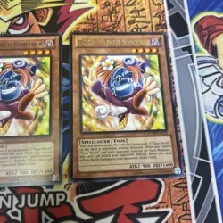 Yugioh - Toon Masked Sorcerer LCYW-EN110 - Yugi's World VLP/NM X3 - PLAYSET - Image 4