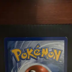 Pokemon Pikachu Shining Legends Cracked Ice Holo 28/73 HP60 Card 2017 - Image 4