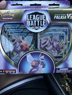 Pokemon TCG: Origin Forme Palkia VSTAR League Battle Deck Box (29085236) 820650852367 - Image 2